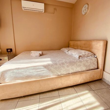Elegant Studio In The Center Of City. Tesalonika Bagian luar foto
