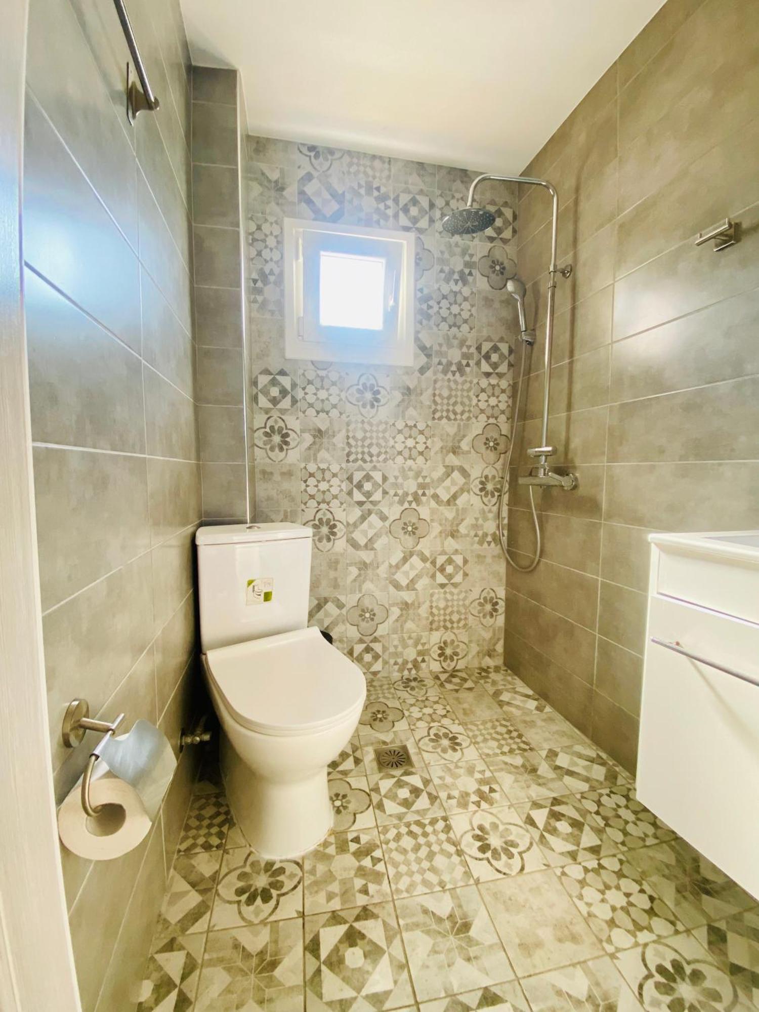 Elegant Studio In The Center Of City. Tesalonika Bagian luar foto